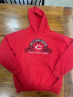 Cincinnati Reds Hooded Sweatshirt